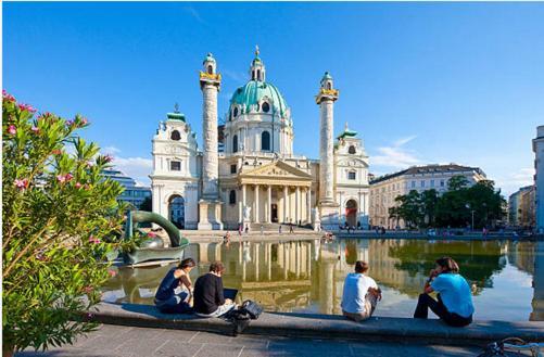 Operngasse-Karlsplatz Apartment เวียนนา ภายนอก รูปภาพ